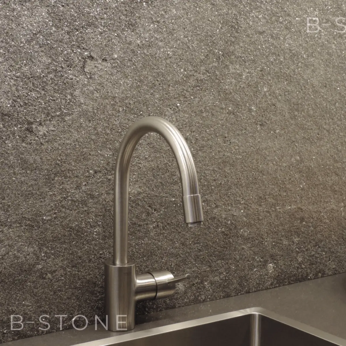 Naturem Vente De Carrelage A Orleans BLACKBURN 201 1